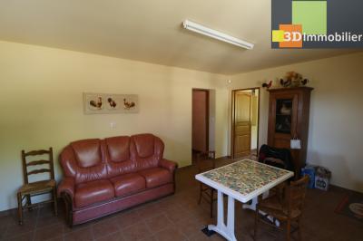 Saint Germain-du-Bois, à vendre très belle demeure récente avec dépendance sur 3000m² de terrain., 