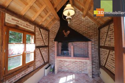 Saint Germain-du-Bois, à vendre très belle demeure récente avec dépendance sur 3000m² de terrain., 