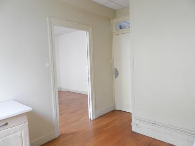 VENTE : LONS-LE-SAUNIER (39 JURA), À VENDRE APPARTEMENT TYPE 2 DE 52.15 M², CUISINE 9.70 M²