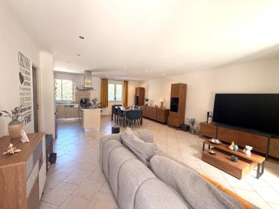 VILLA INDIVIDUELLE DE PLAIN-PIED SUR 606M² DE TERRAIN
