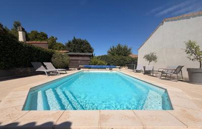 VILLA INDIVIDUELLE DE PLAIN-PIED SUR 606M² DE TERRAIN