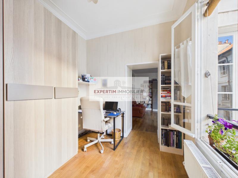 NOTRE DAME, 3P DANS L'ANCIEN PARQUET, MOULURE