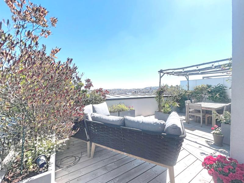 Paris 17e – Batignolles, Dernier étage. Triplex d’exception avec terrasse panoramique, 4P, 3 CHAMBRES, PARKING