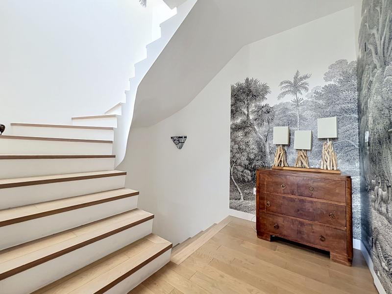 Paris 17e – Batignolles, Dernier étage. Triplex d’exception avec terrasse panoramique, 4P, 3 CHAMBRES, PARKING