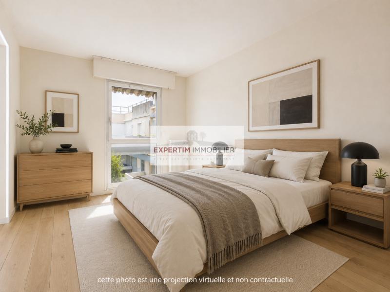 3P EN DERNIER ETAGE AVEC ASC ET BALCON EXPO OUEST