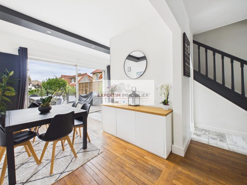 LE CHESNAY, 5P, 3 CHAMBRES, REFAIT A NEUF, TERRASSE, JARDIN PLEIN OUEST