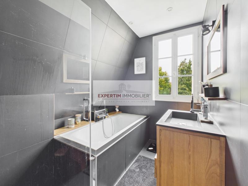 LE CHESNAY, 5P, 3 CHAMBRES, REFAIT A NEUF, TERRASSE, JARDIN PLEIN OUEST