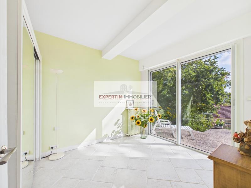 RIVE DROITE, MAISON EN PARFAIT ETAT AVEC TERRASSE ET JARDIN DE 770M²
