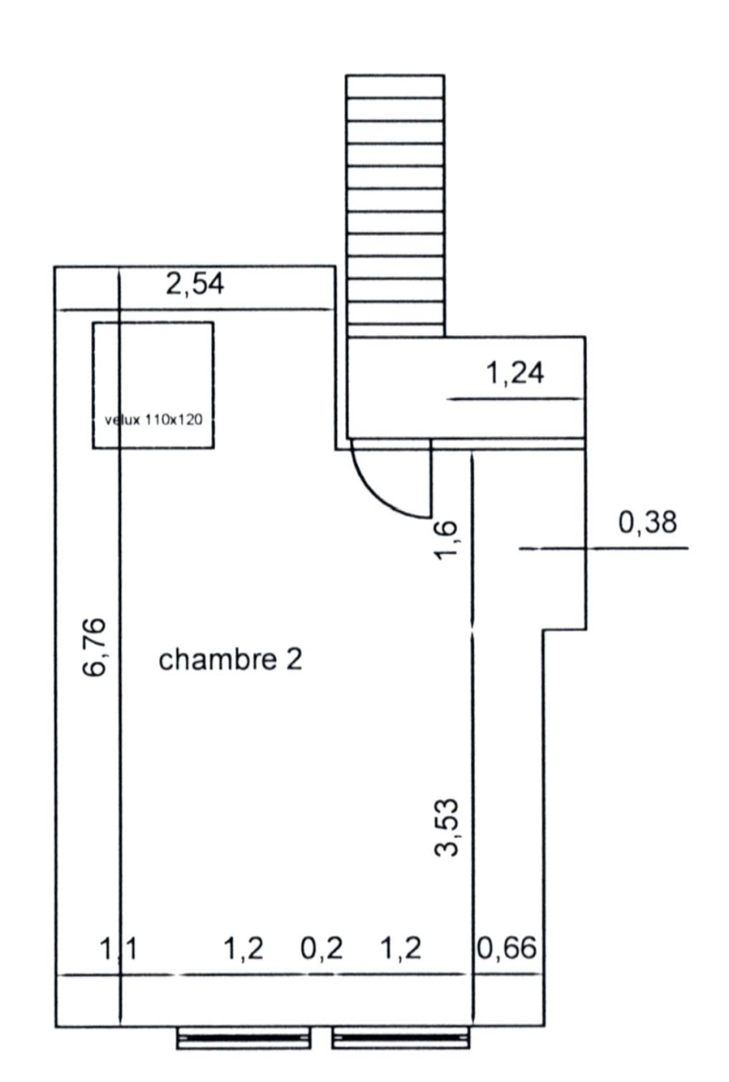Immeuble mixte avec commerce loué + appartement