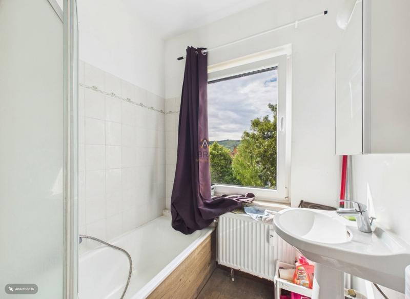 Appartement deux chambres avec cave et garage (en supplément)