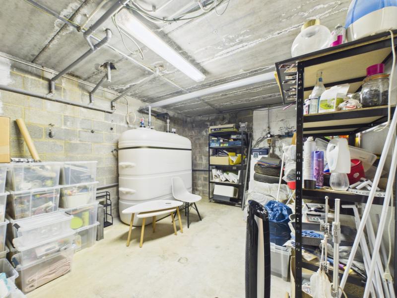Lustin – Villa avec espace professionnel
