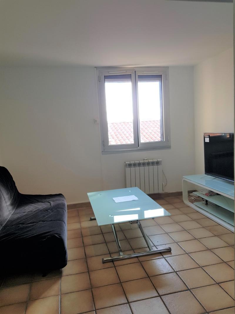 STUDIO MEUBLE ENTIEREMENT RENOVE, CENTRE VILLE - FOS SUR MER (13270)