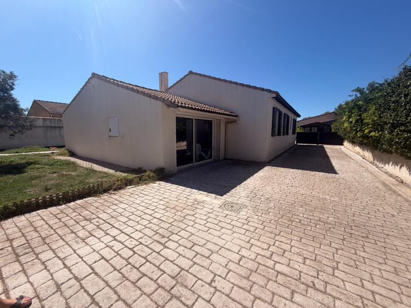 VILLA INDIVIDUELLE DE PLAIN-PIED SUR 606M² DE TERRAIN - FOS SUR MER (13270)