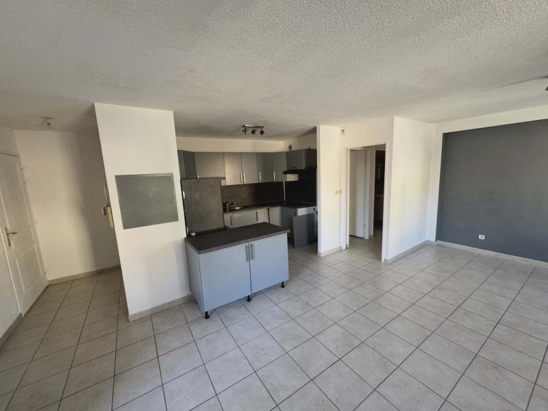 RESIDENCE 