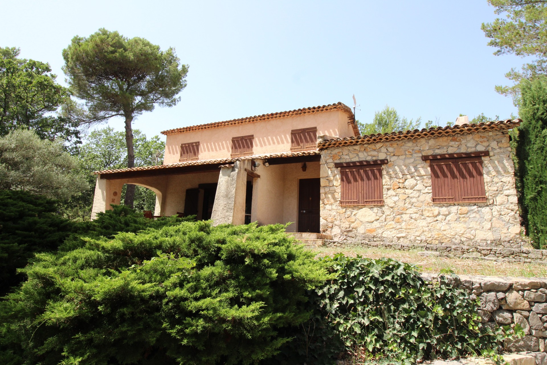 Agence immobilière de Autour d'Aix