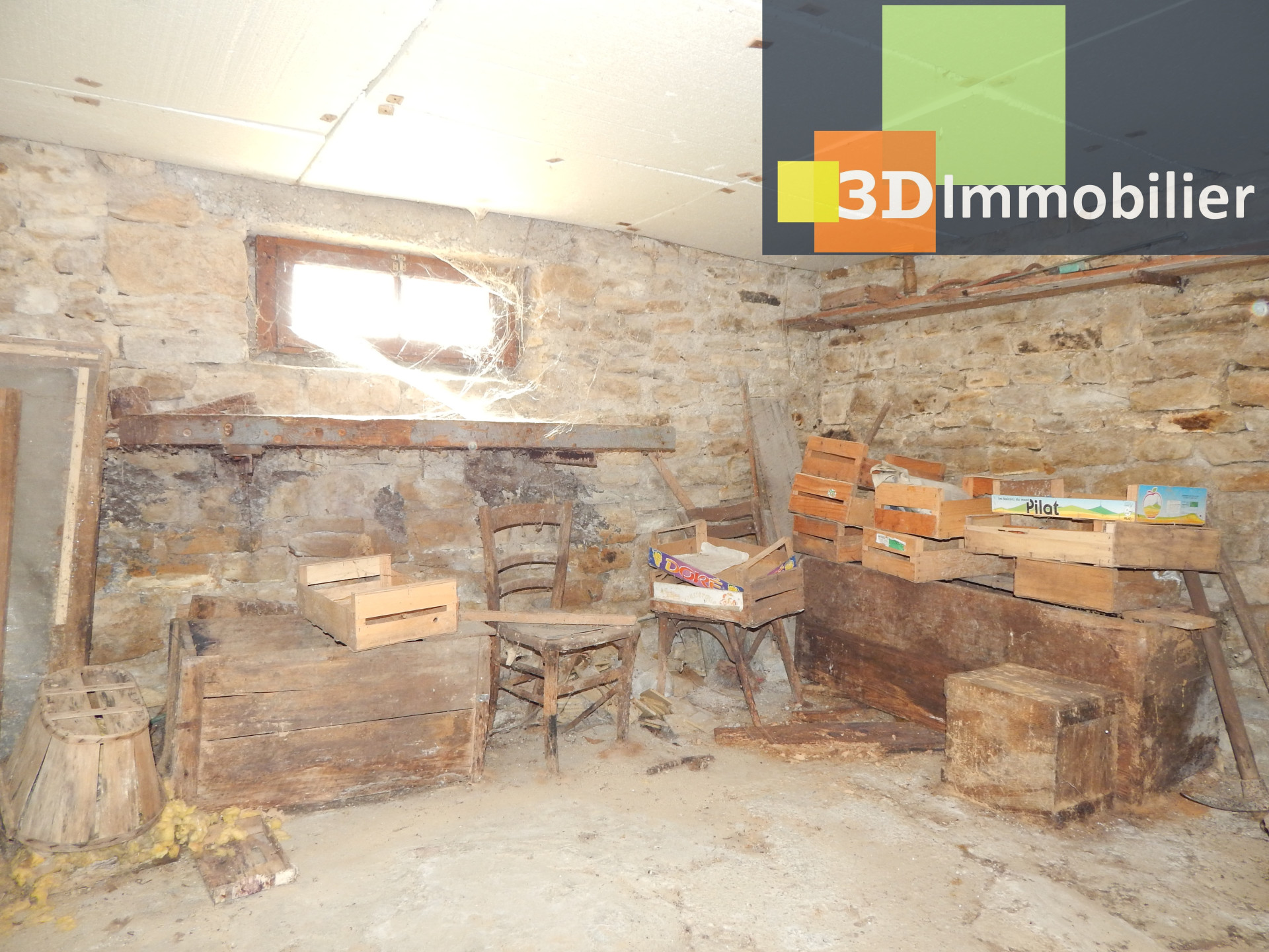 CAVE ENTERRÉE 15 M²