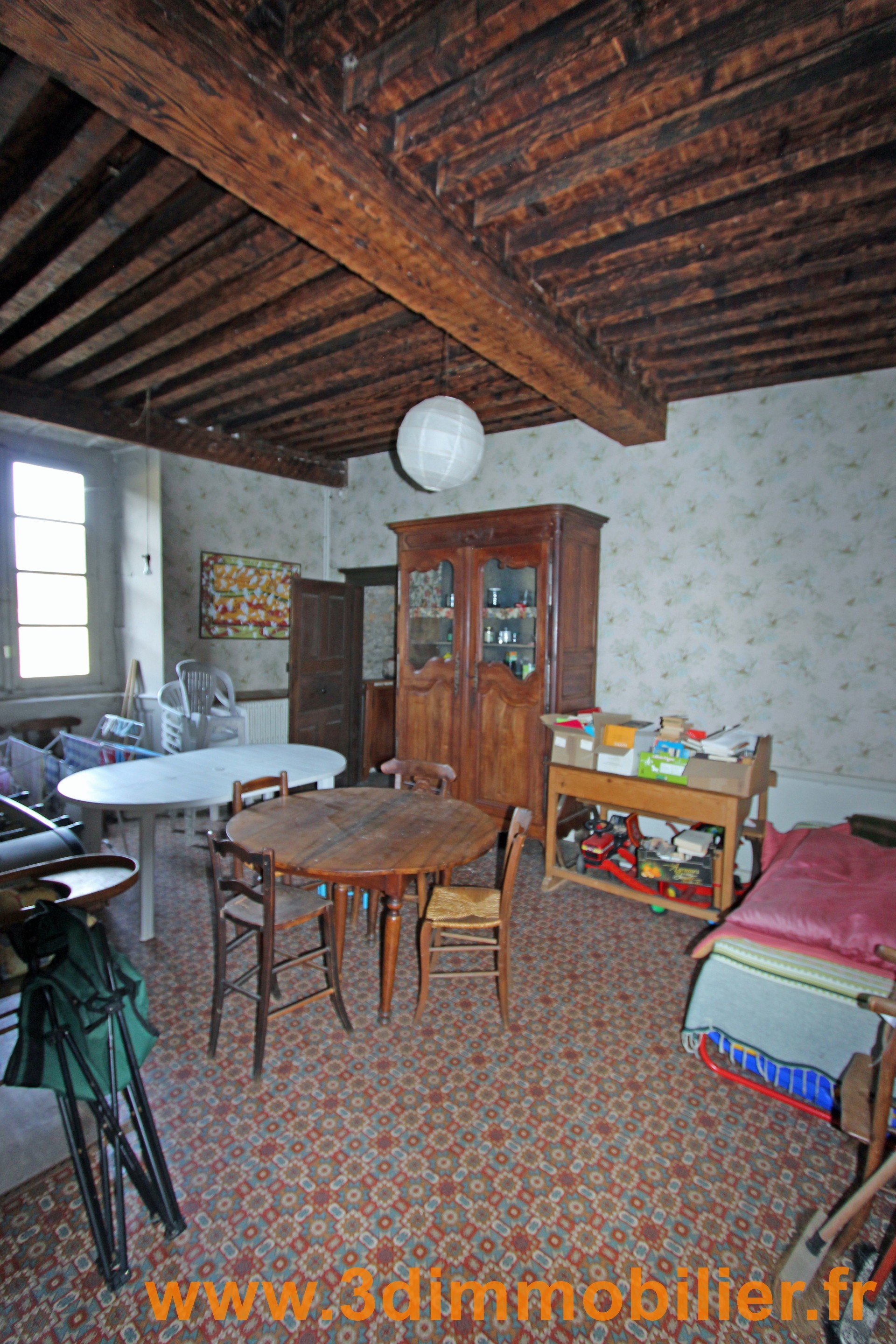CHAMBRE AU REZ-DE-CHAUSSEE