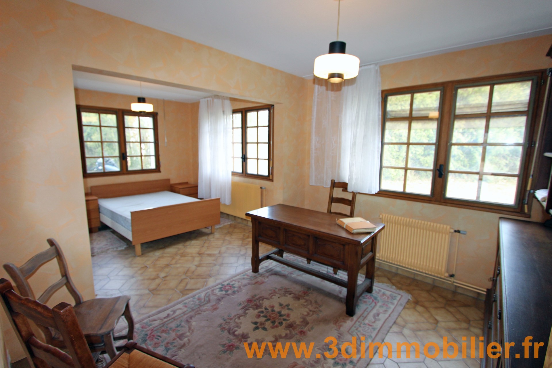 REZ-DE-CHAUSSEE : CHAMBRE 1