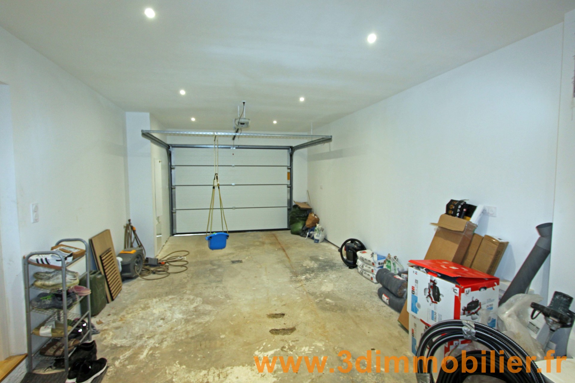 GARAGE 44 m²