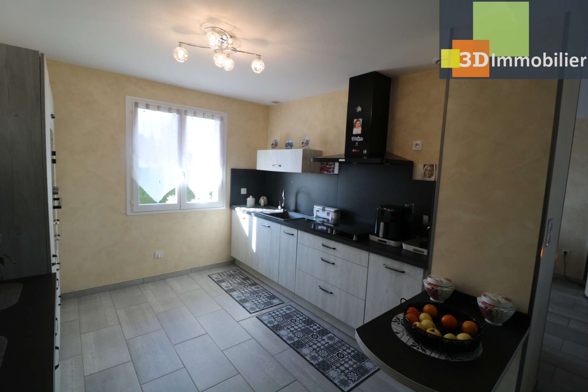 CUISINE EQUIPEE OUVERTE