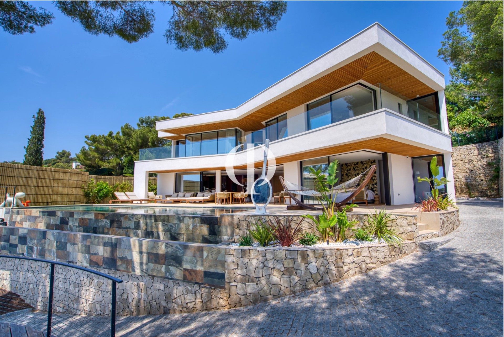 Vente Villa Les Issambres Villa Contemporaine Vue Mer Panoramique vente-villa-les-issambres-villa-contemporaine-vue-mer-panoramique